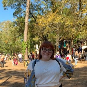 Meet your Posher, Haley